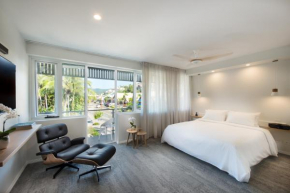 Heart Hotel and Gallery Whitsundays, Airlie Beach